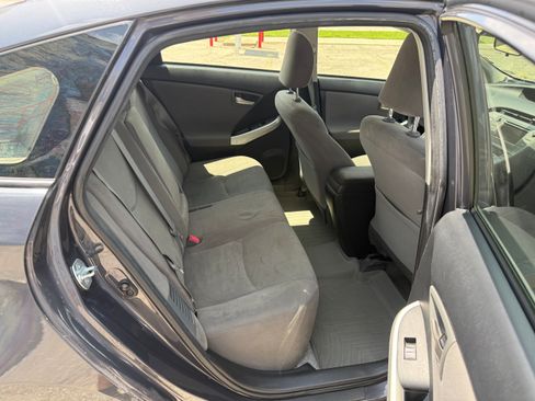 Used 2015 Toyota Prius Two FWD image 13