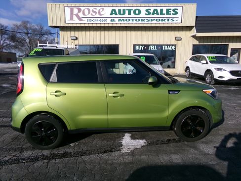 Used 2015 Kia Soul image 6