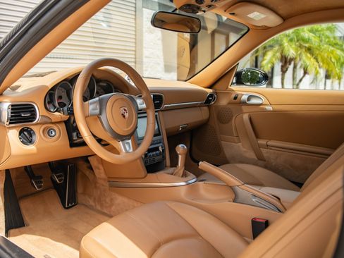 Used 2008 Porsche 911 Carrera S image 10