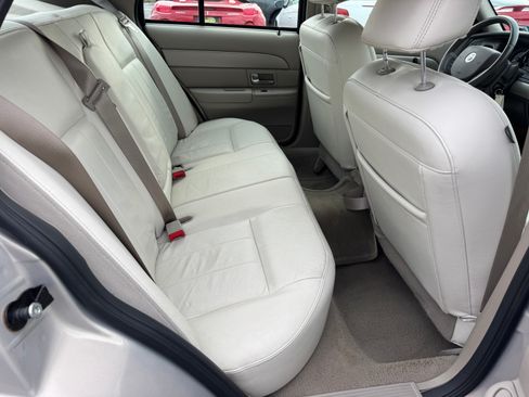 Used 2008 Mercury Grand Marquis LS image 12