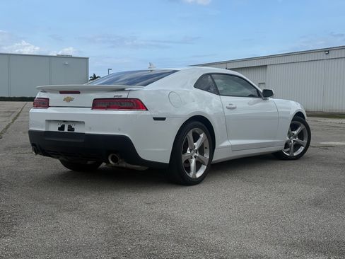 Used 2014 Chevrolet Camaro LT Coupe RWD image 2