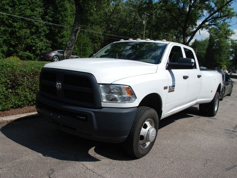 Used 2016 RAM 3500 ST image 6