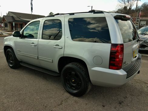 Used 2012 Chevrolet Tahoe LT image 3