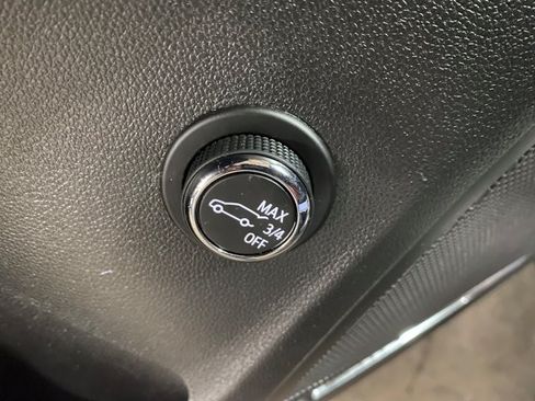 Used 2024 Buick Envision AWD Preferred image 10