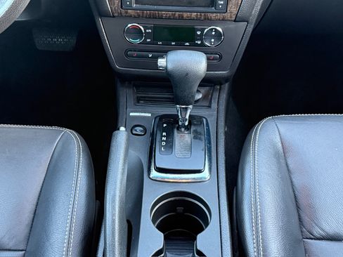 Used 2009 Mercury Milan Premier image 25