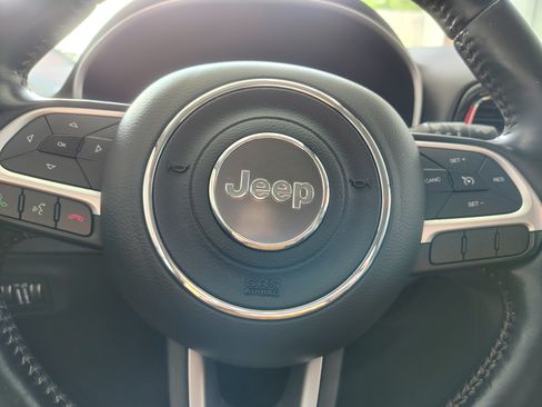 Used 2019 Jeep Compass 4WD Limited image 12