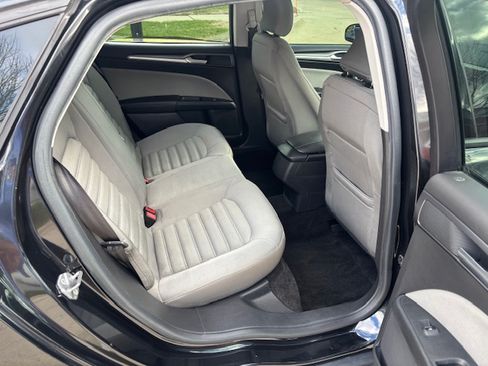 Used 2015 Ford Fusion S image 14