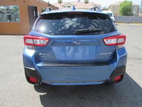 Used 2019 Subaru Crosstrek 2.0i Premium AWD/4WD image 6