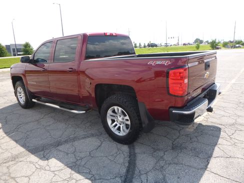 Used 2017 Chevrolet Silverado 1500 4x4 Crew Cab LT image 8