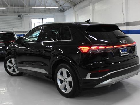 Used 2025 Audi Q4 e-tron Premium image 14
