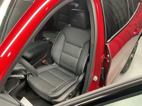 New 2026 Buick Enclave Sport Touring image 8