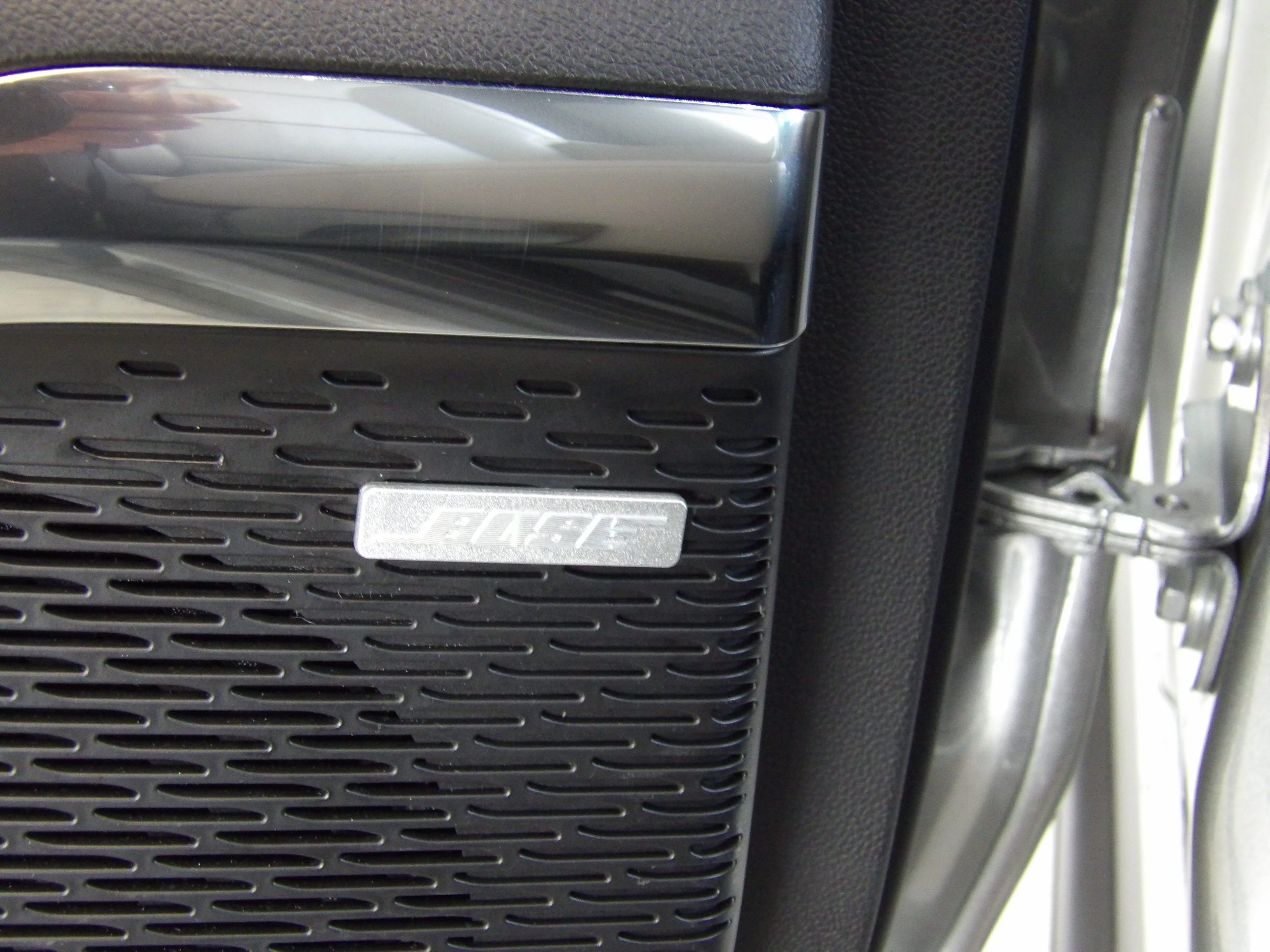Used 2026 GMC Acadia FWD Elevation image 5