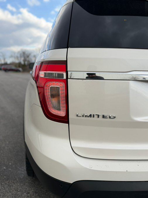 Used 2013 Ford Explorer Limited FWD image 9