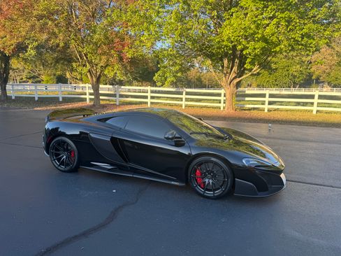 Used 2016 McLaren 675LT Coupe RWD image 7