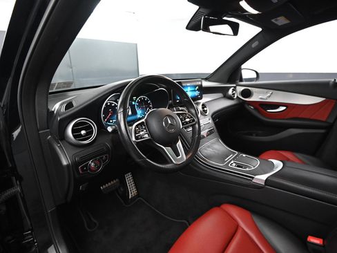Used 2020 Mercedes-Benz GLC 300 image 35