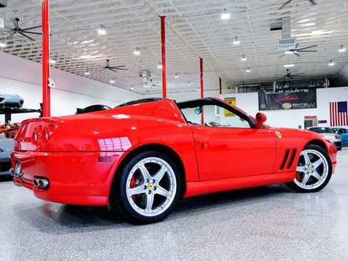 Used 2005 Ferrari 575M Maranello Superamerica RWD image 18