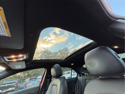 Used 2019 Mercedes-Benz A 220 image 32