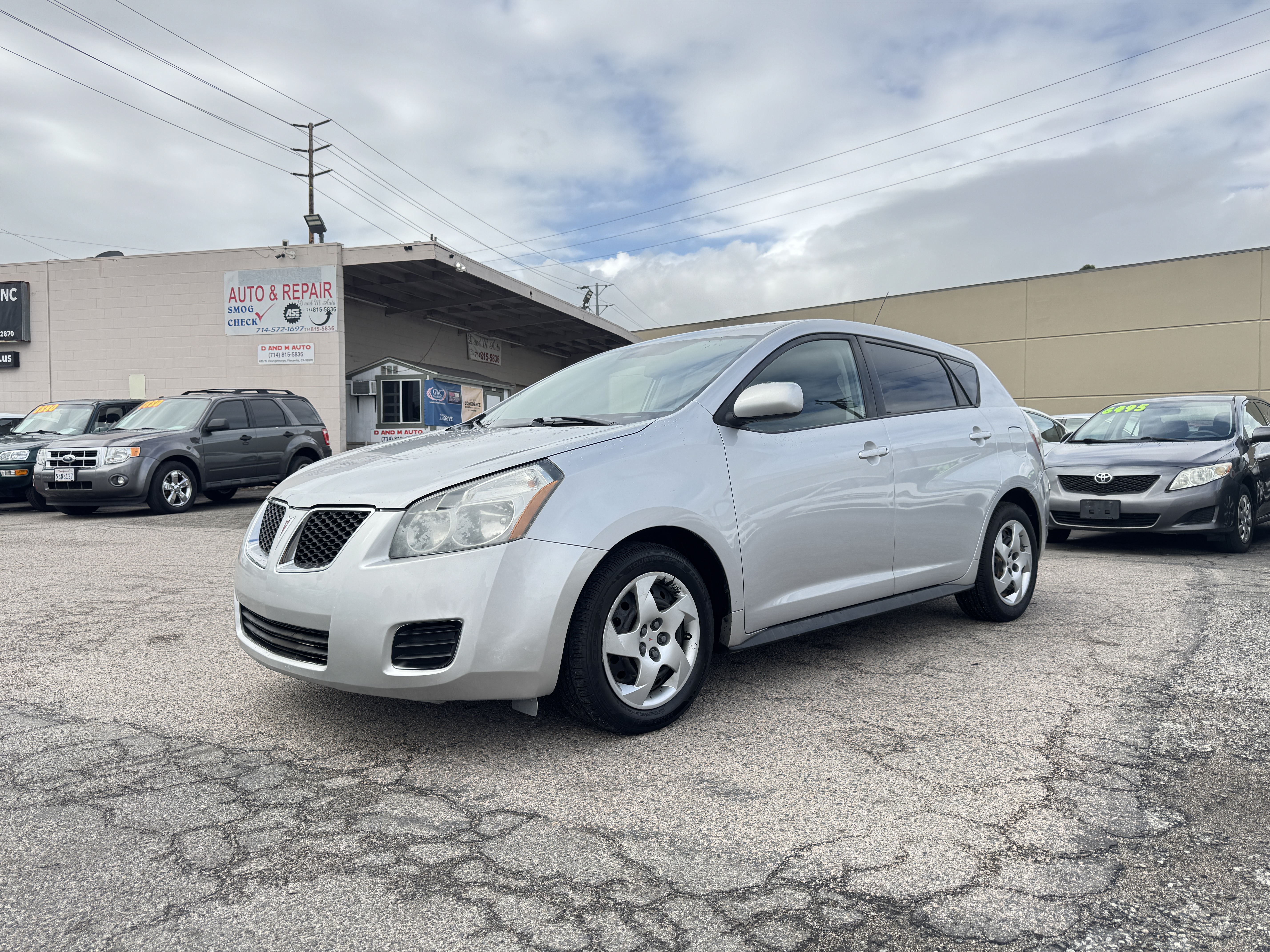 Used 2009 Pontiac Vibe UNAVAIL FWD image 4