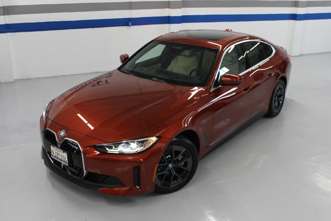 Used 2024 BMW i4 eDrive35 RWD image 4