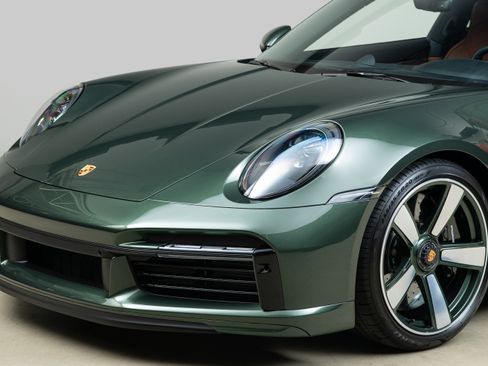 Used 2023 Porsche 911 Sport Classic image 41