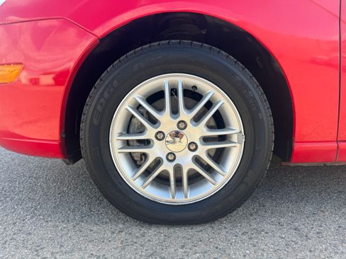 Used 2006 Ford Focus ZX3 Hatchback FWD image 13