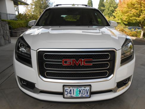Used 2017 GMC Acadia Limited AWD SLT image 3