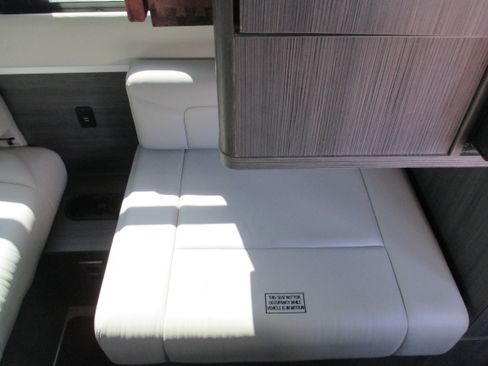 Used 2022 Mercedes-Benz Sprinter 4x4 2500 144 Cargo image 25