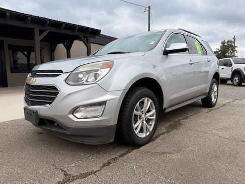Used 2016 Chevrolet Equinox LT image 1
