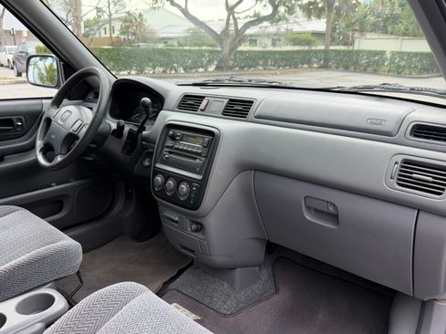 Used 1997 Honda CR-V image 12