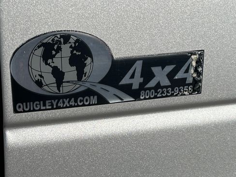 Used 2003 Ford E-350 and Econoline 350 image 3