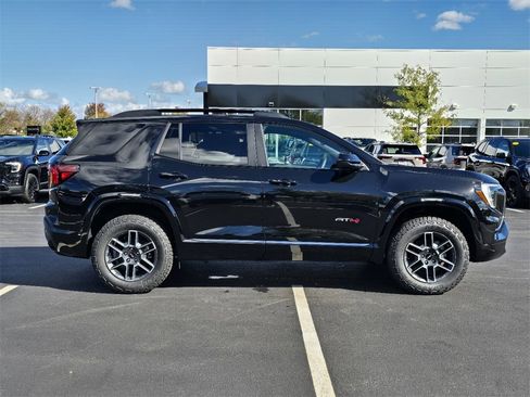New 2026 GMC Terrain AT4 image 9