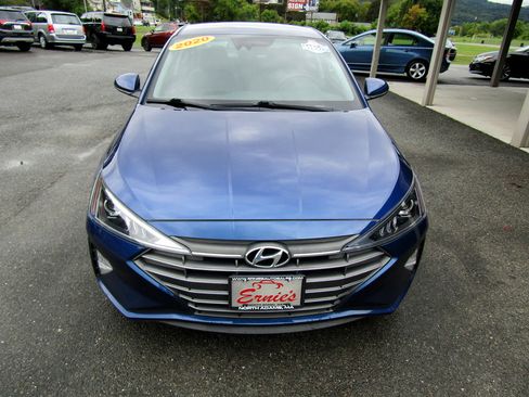Used 2020 Hyundai Elantra SE Sedan FWD image 8