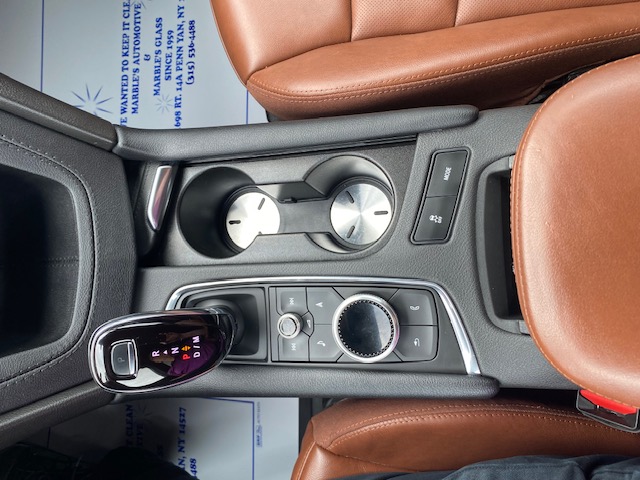 Used 2024 Cadillac XT5 AWD Sport image 12