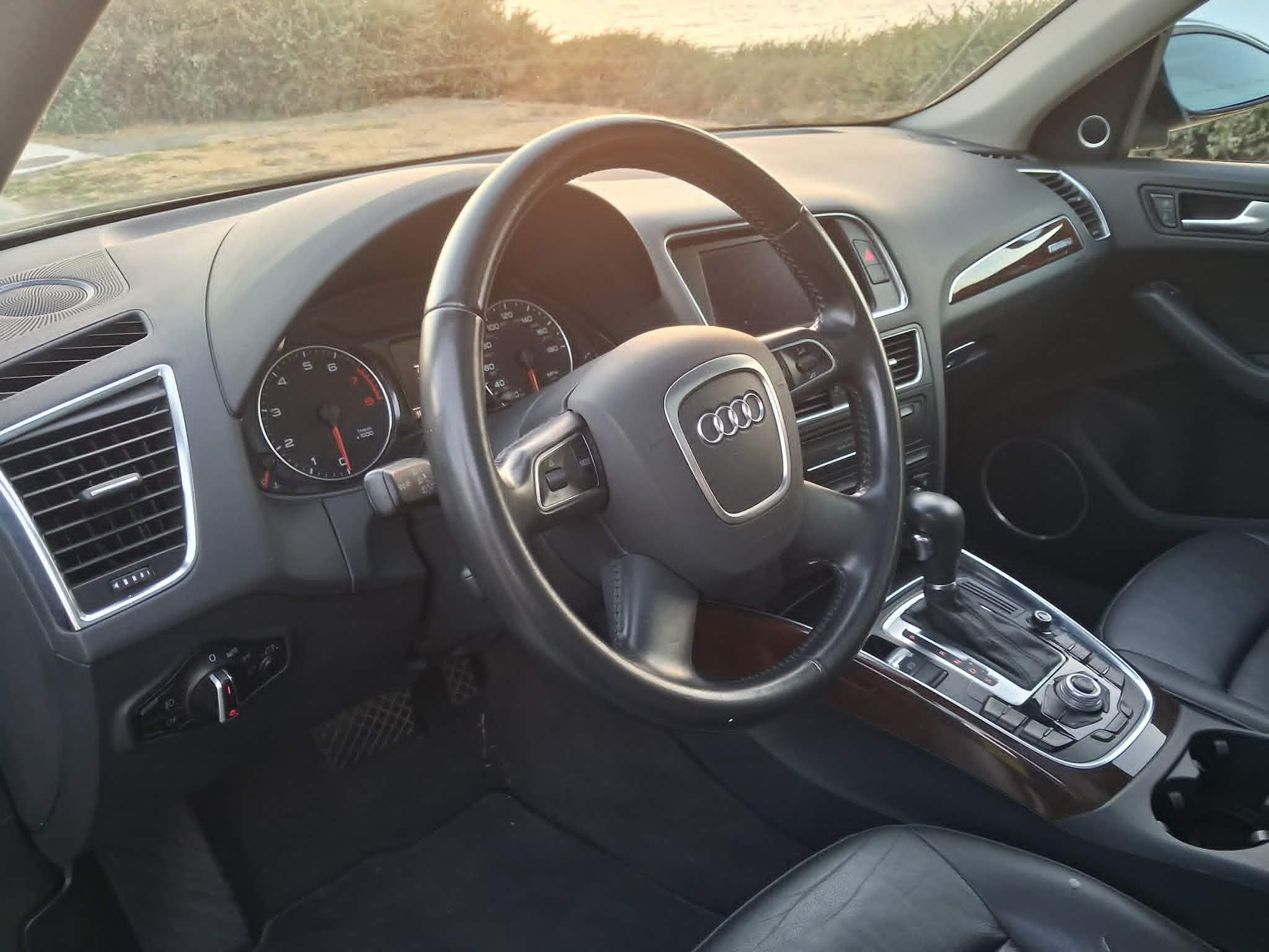 Used 2011 Audi Q5 3.2 Premium Plus AWD/4WD image 16