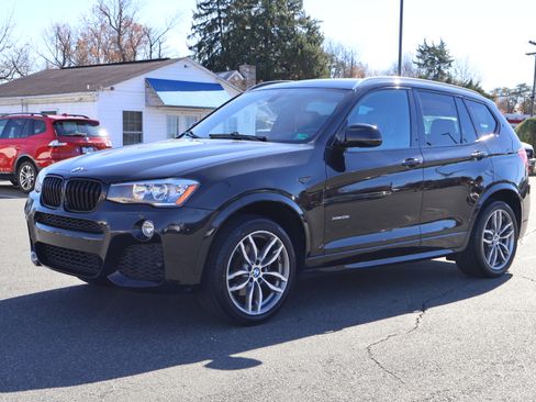 Used 2017 BMW X3 xDrive28i image 4