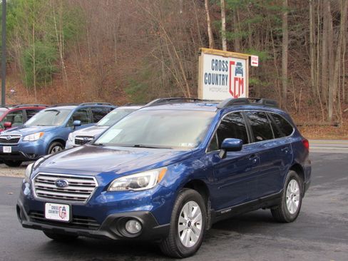 Used 2016 Subaru Outback 2.5i Premium image 1
