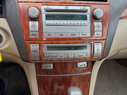 Used 2008 Toyota Solara SLE image 10