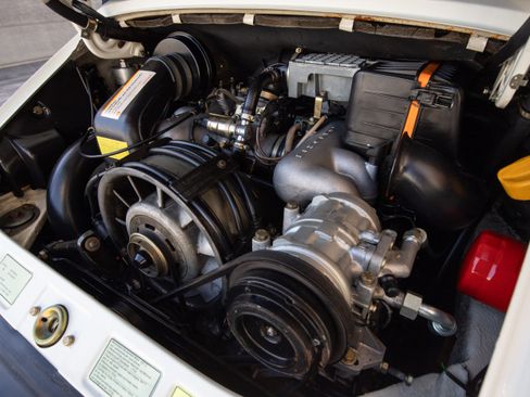 Used 1988 Porsche 911 Carrera image 33