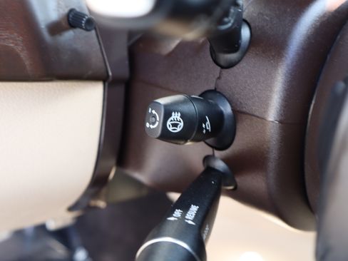 Used 2019 Mercedes-Benz GLE 400 image 34