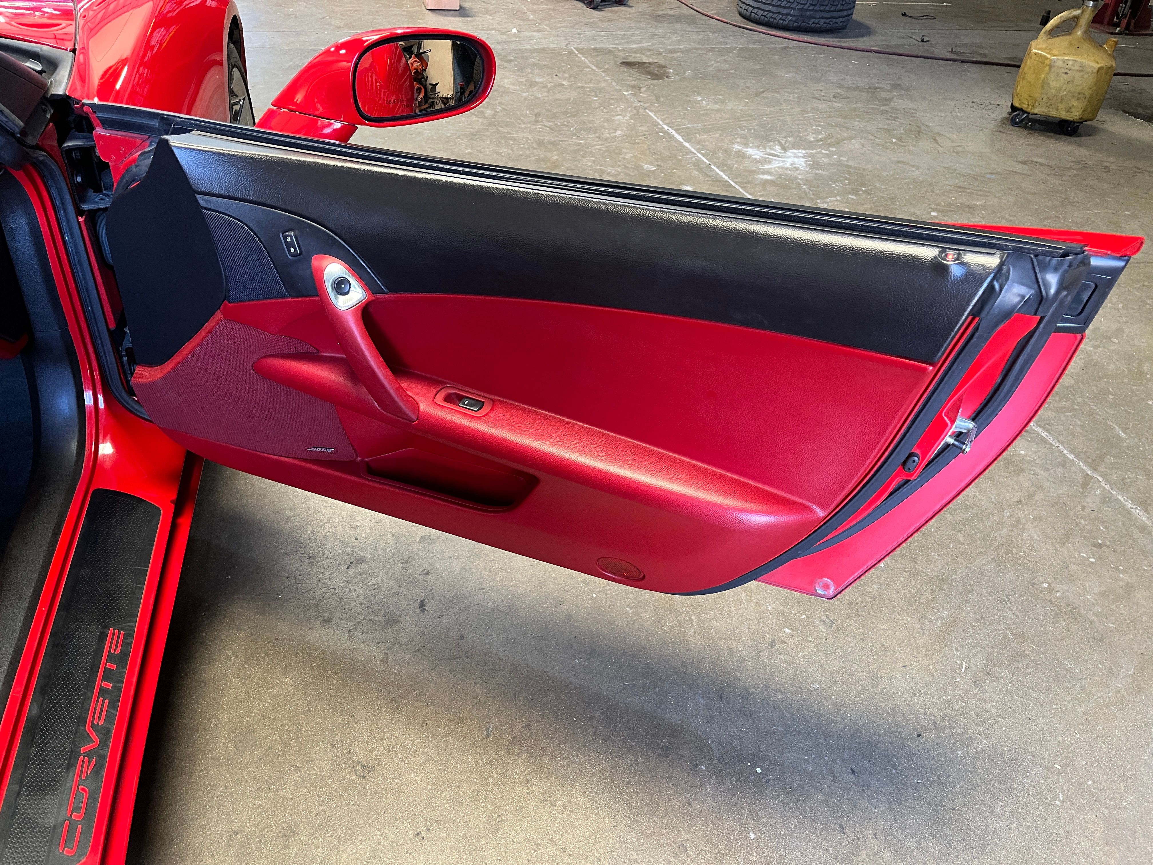Used 2007 Chevrolet Corvette Convertible RWD image 20