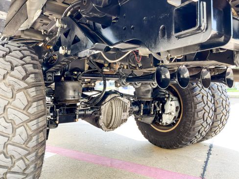 Used 2020 Ford F450 Platinum image 7