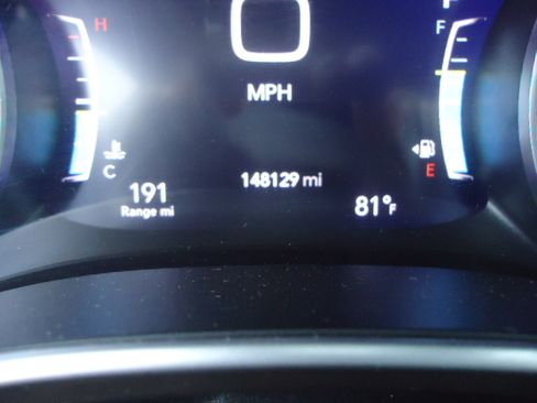 Used 2017 Chrysler Pacifica Touring-L Plus FWD image 17