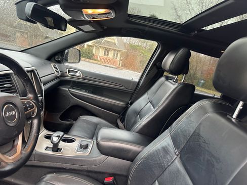 Used 2014 Jeep Grand Cherokee Limited image 16