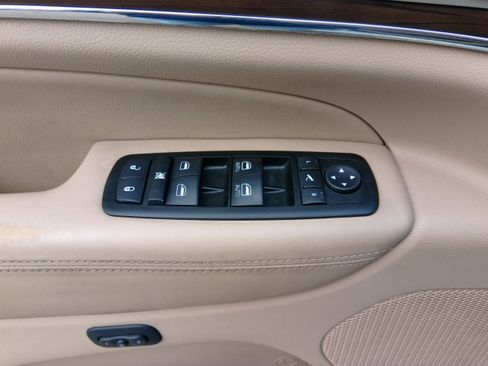 Used 2014 Jeep Grand Cherokee Overland image 52