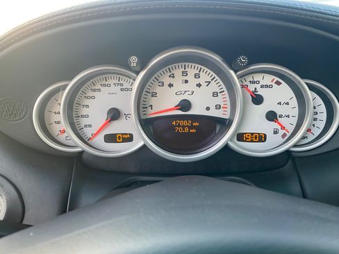 Used 2004 Porsche 911 GT3 image 35
