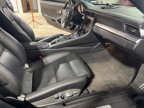 Used 2013 Porsche 911 Carrera image 34