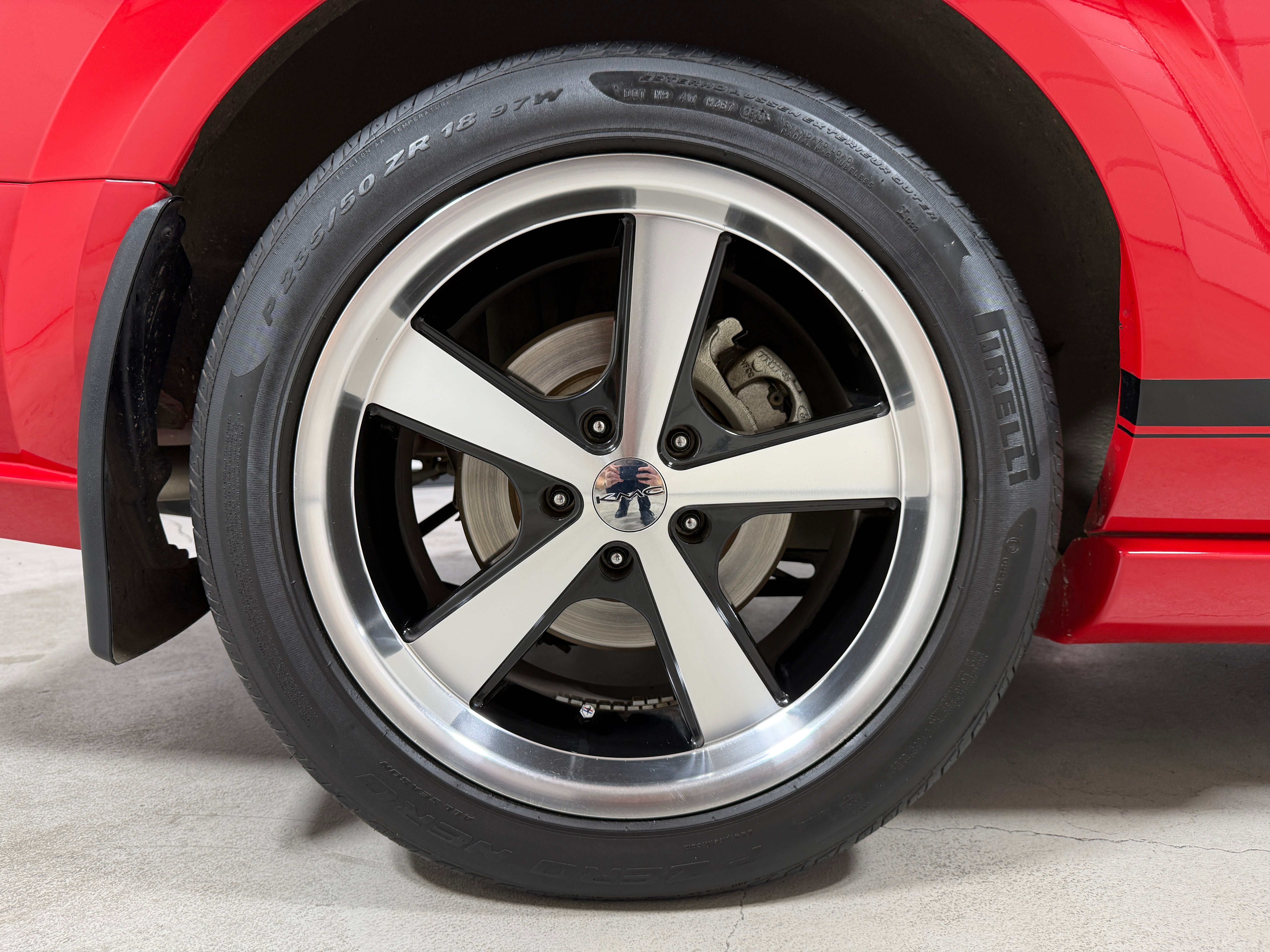 Used 2007 Ford Mustang GT Deluxe RWD image 15