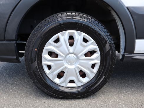 Used 2018 Ford Transit 350 148 Low Roof Wagon RWD image 26