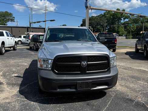 Used 2017 RAM 1500 2WD Regular Cab Tradesman image 6