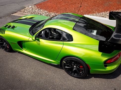 Used 2017 Dodge Viper GTC image 36
